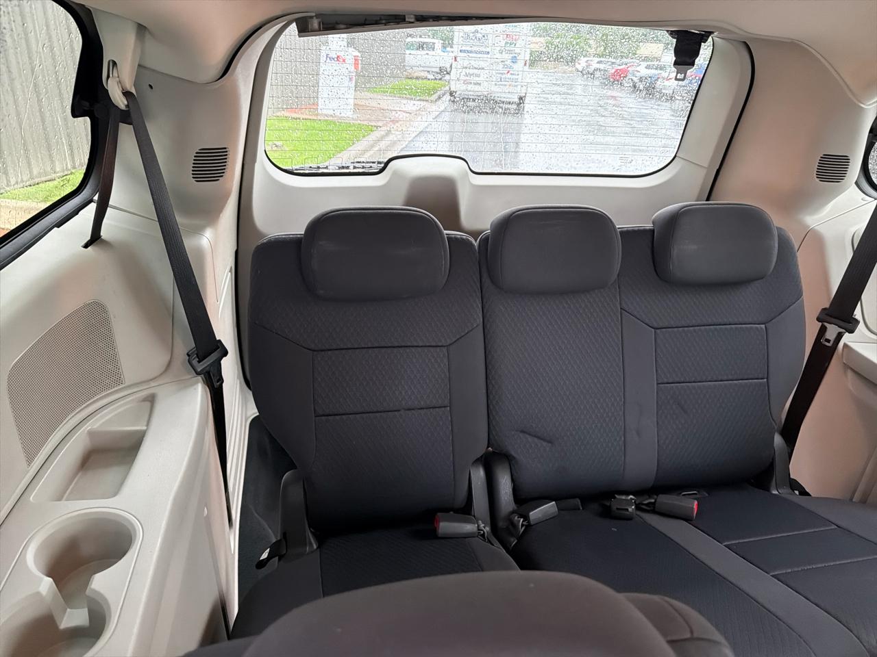 Dodge Grand Caravan SE 2010
