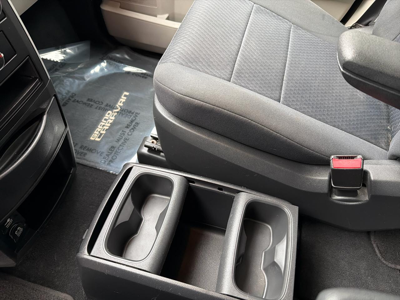 Dodge Grand Caravan SE 2010