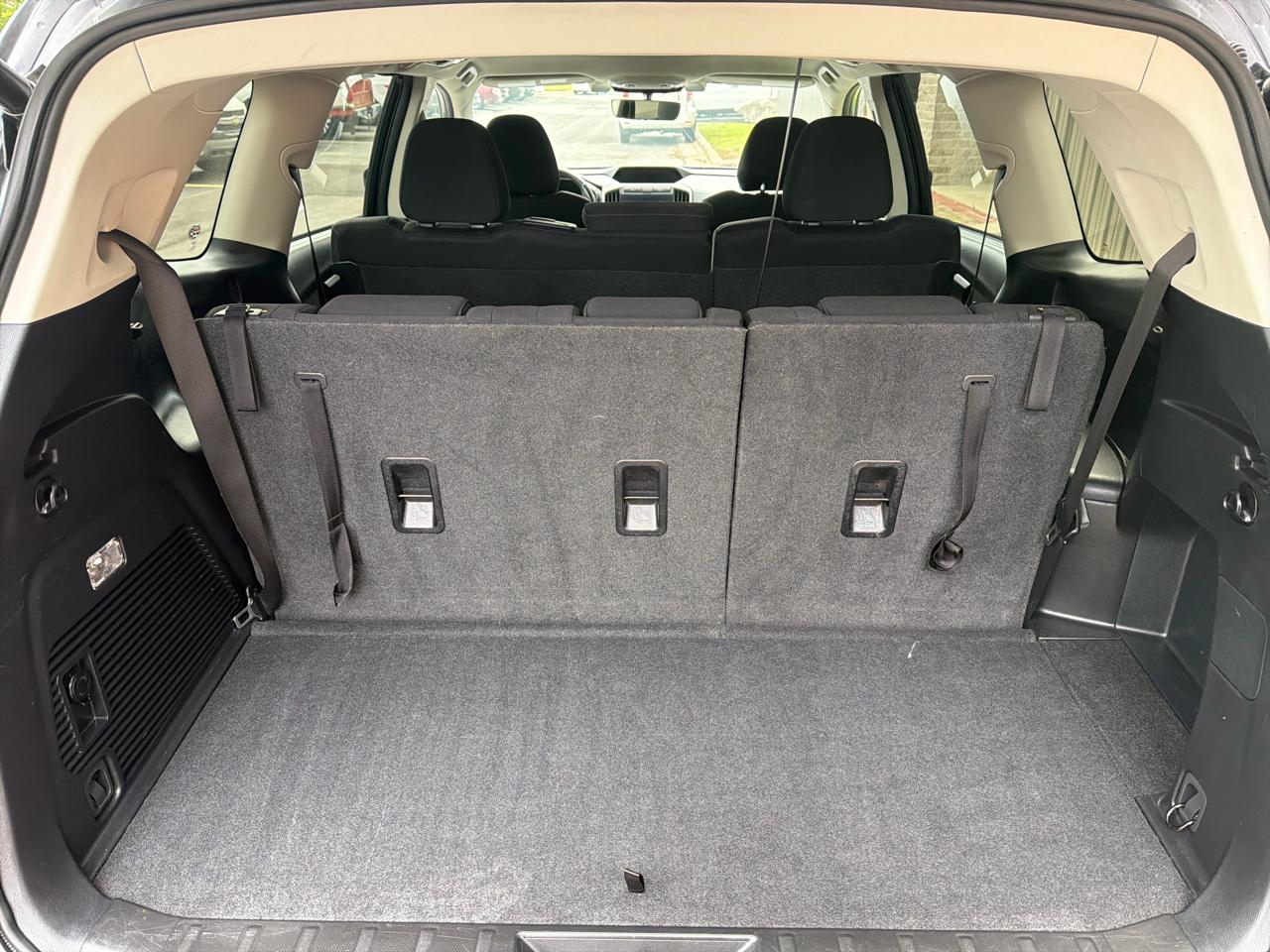 Subaru Ascent Premium 2022