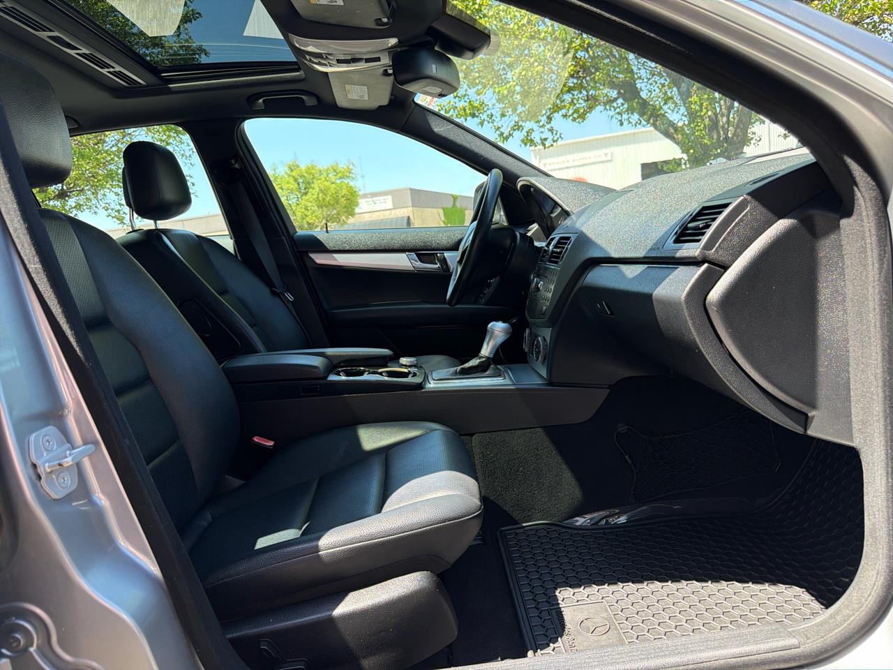Mercedes-Benz C-Class C300 Sport Sedan 2008