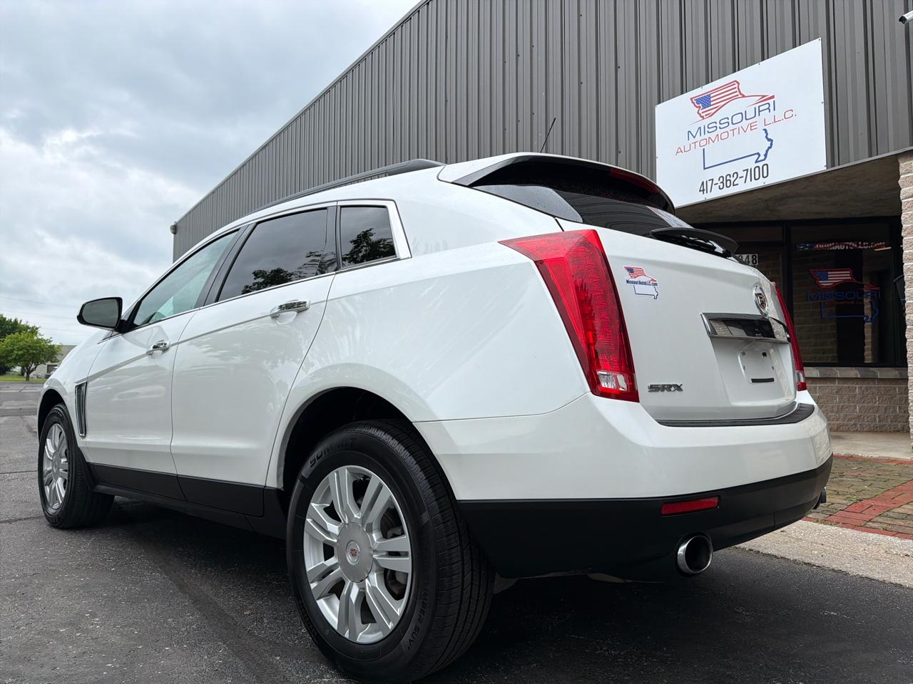 Cadillac SRX FWD 4dr Luxury Collection 2015
