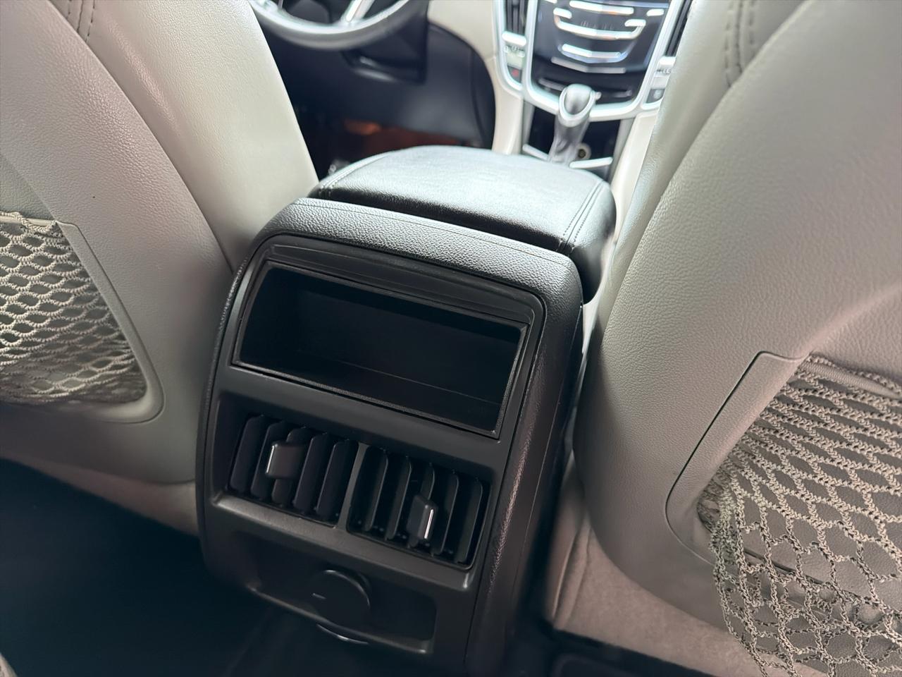 Cadillac SRX FWD 4dr Luxury Collection 2015