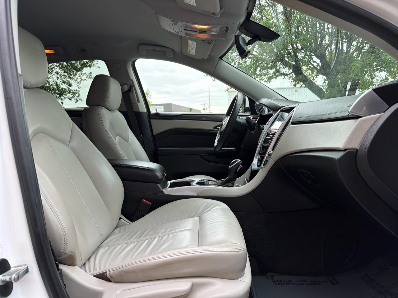 Cadillac SRX FWD 4dr Luxury Collection 2015