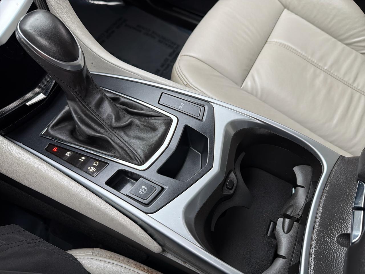 Cadillac SRX FWD 4dr Luxury Collection 2015