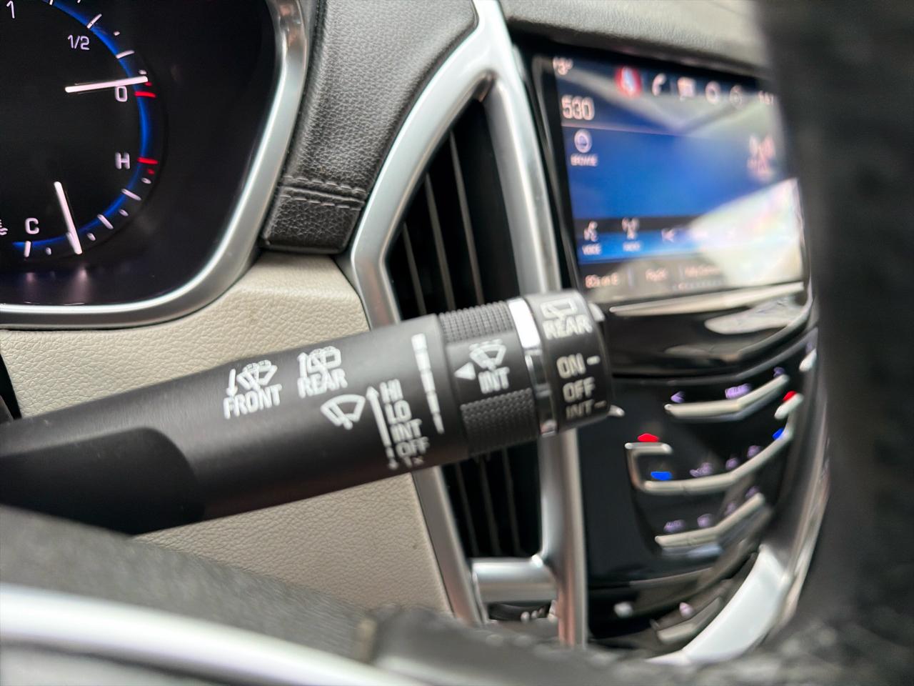 Cadillac SRX FWD 4dr Luxury Collection 2015