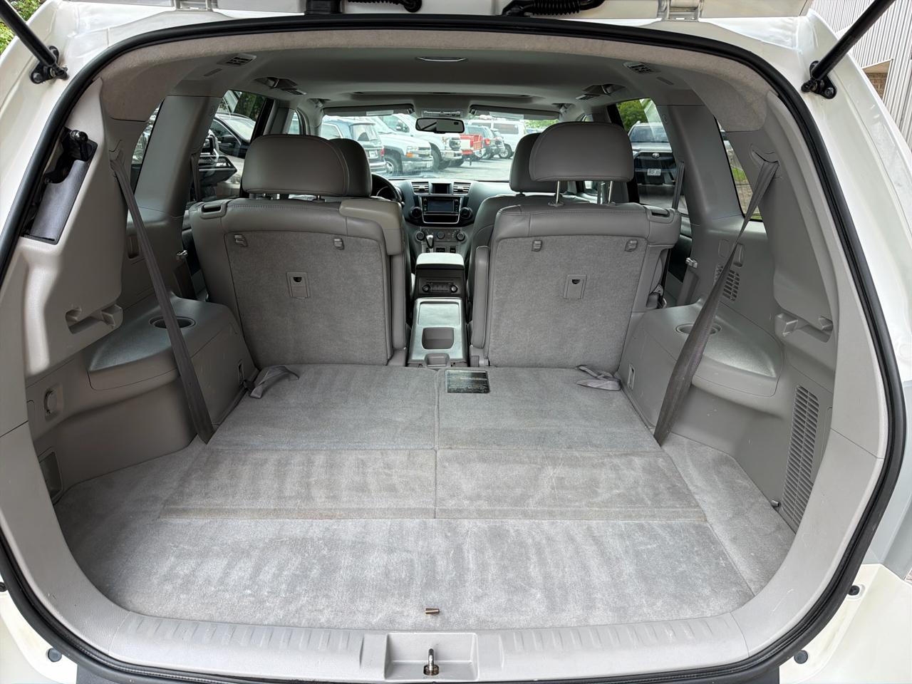 Toyota Highlander 4dr V6 4WD Limited w/3rd Row (Natl) 2013