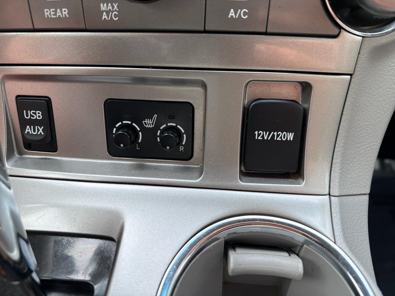Toyota Highlander 4dr V6 4WD Limited w/3rd Row (Natl) 2013