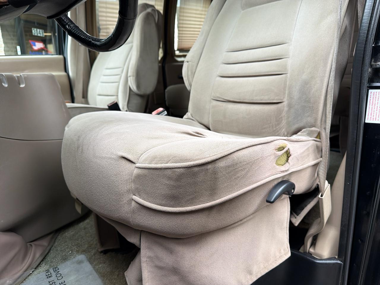 Ford Econoline E150 2000