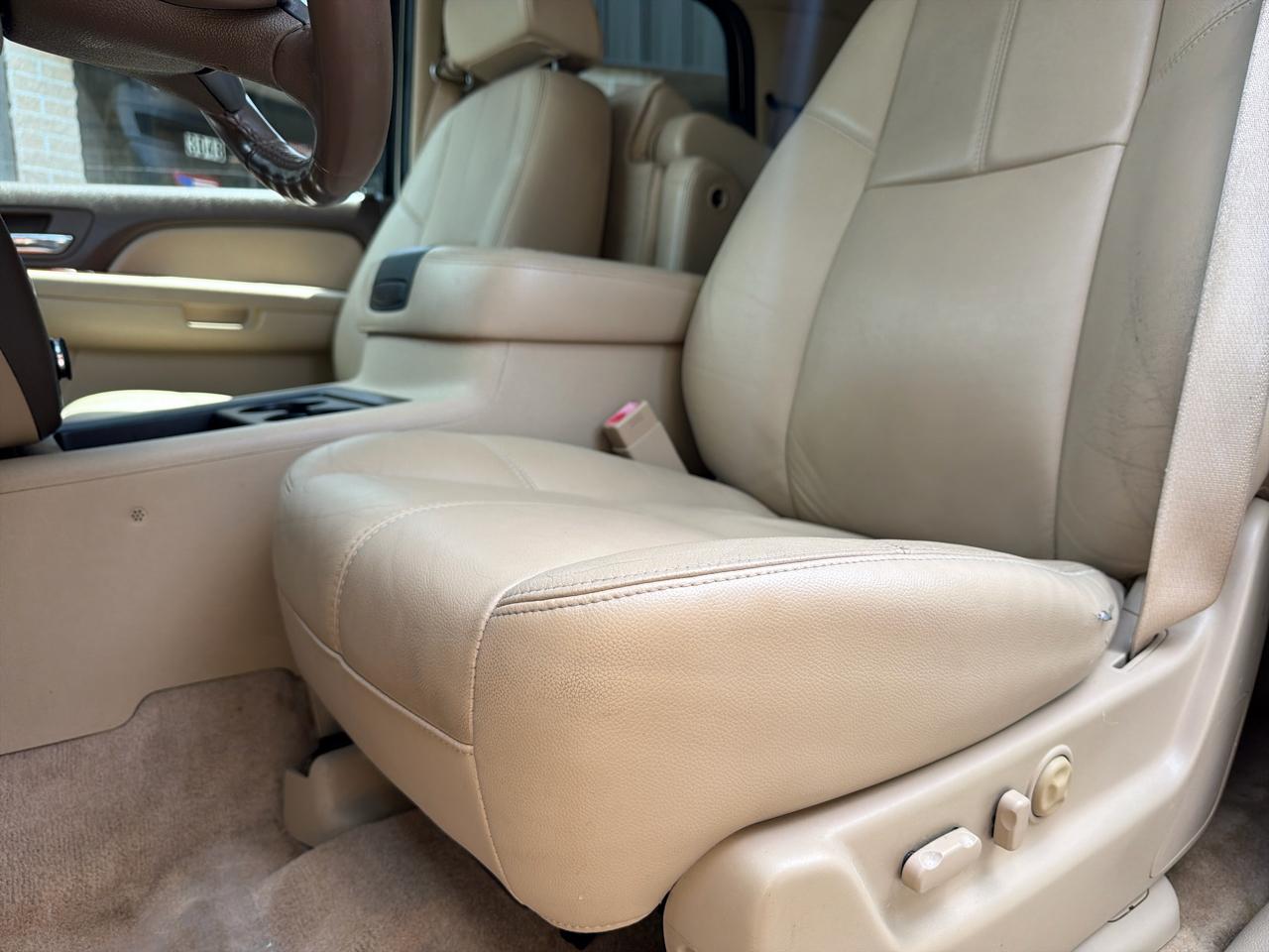 GMC Yukon SLE-1 4WD 2008