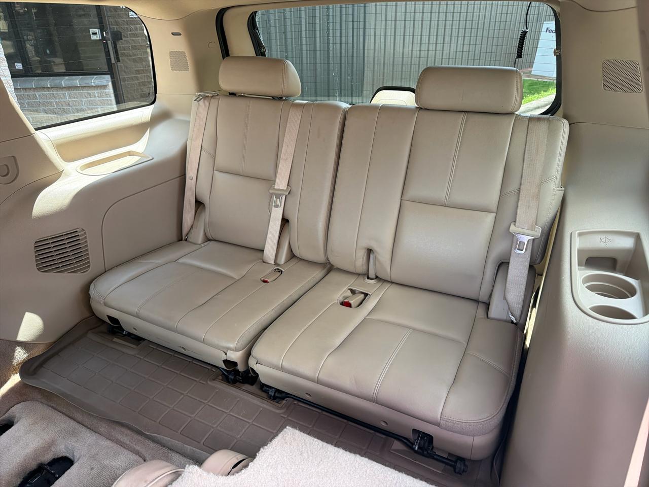 GMC Yukon SLE-1 4WD 2008