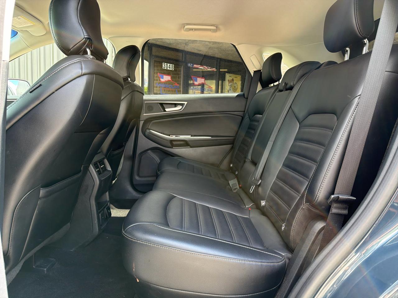 Ford Edge SEL FWD 2019