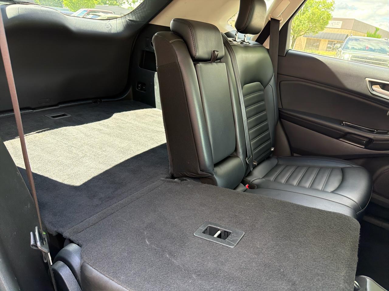 Ford Edge SEL FWD 2019