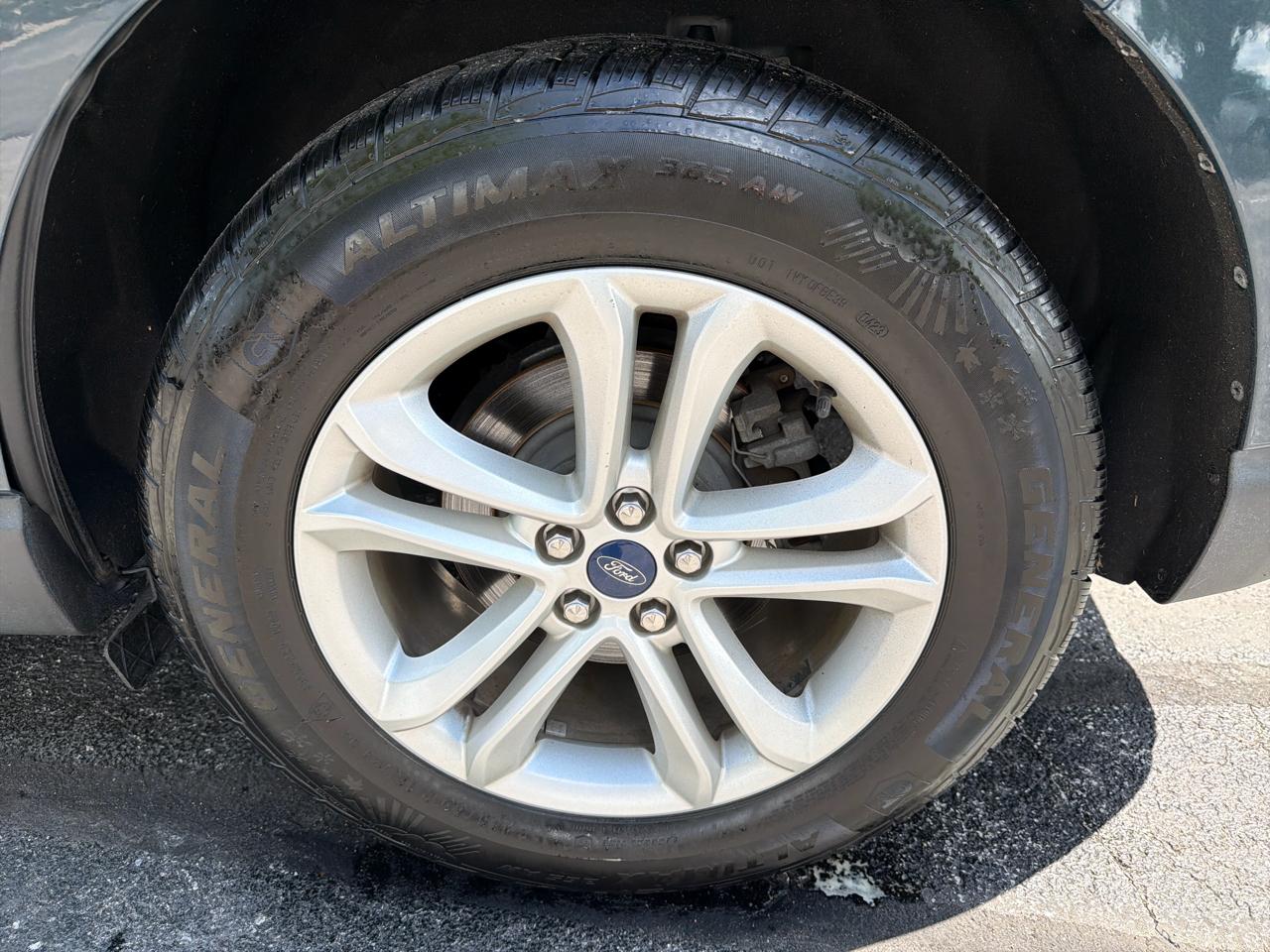 Ford Edge SEL FWD 2019