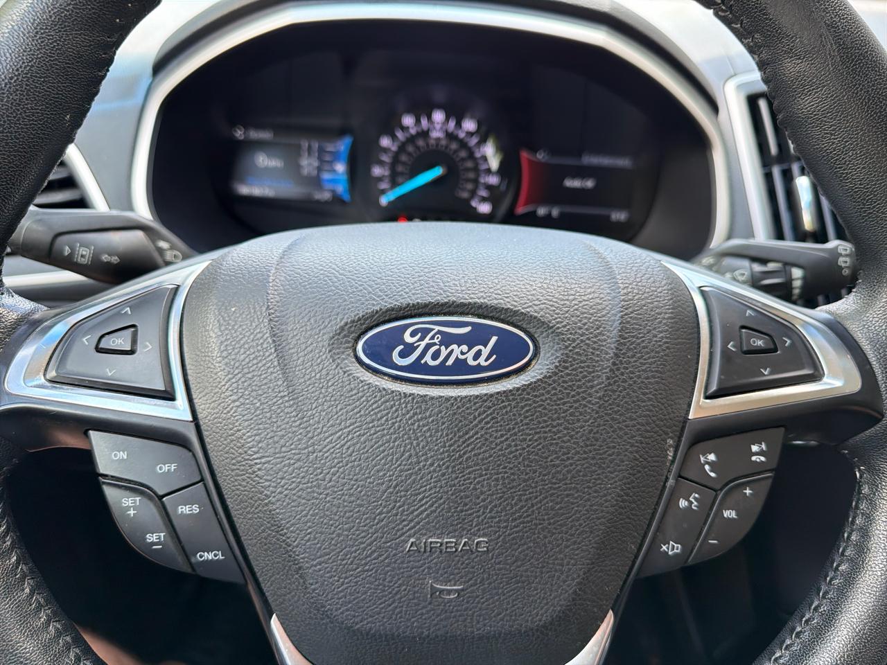 Ford Edge SEL FWD 2019