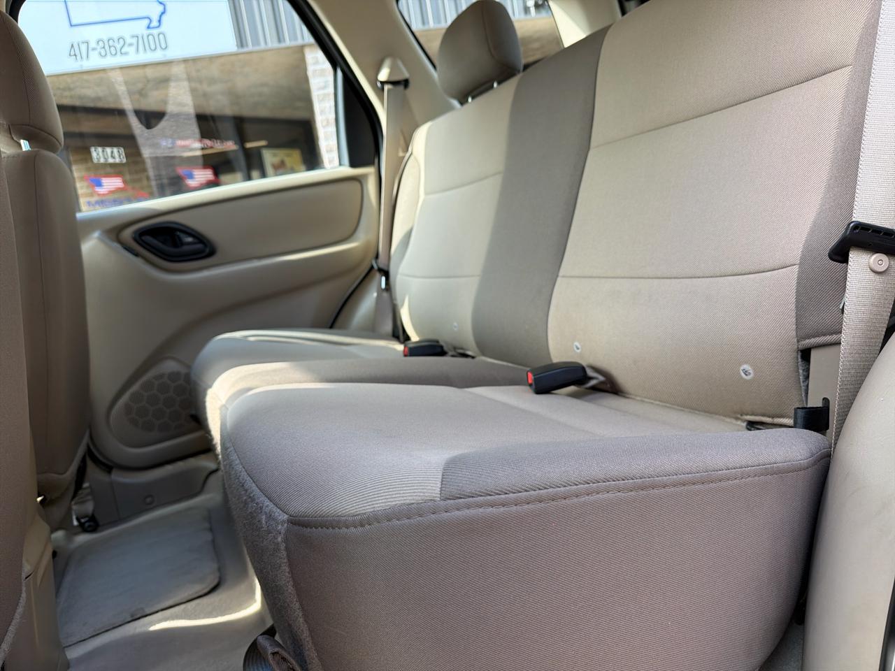 Ford Escape XLS 2WD 2004
