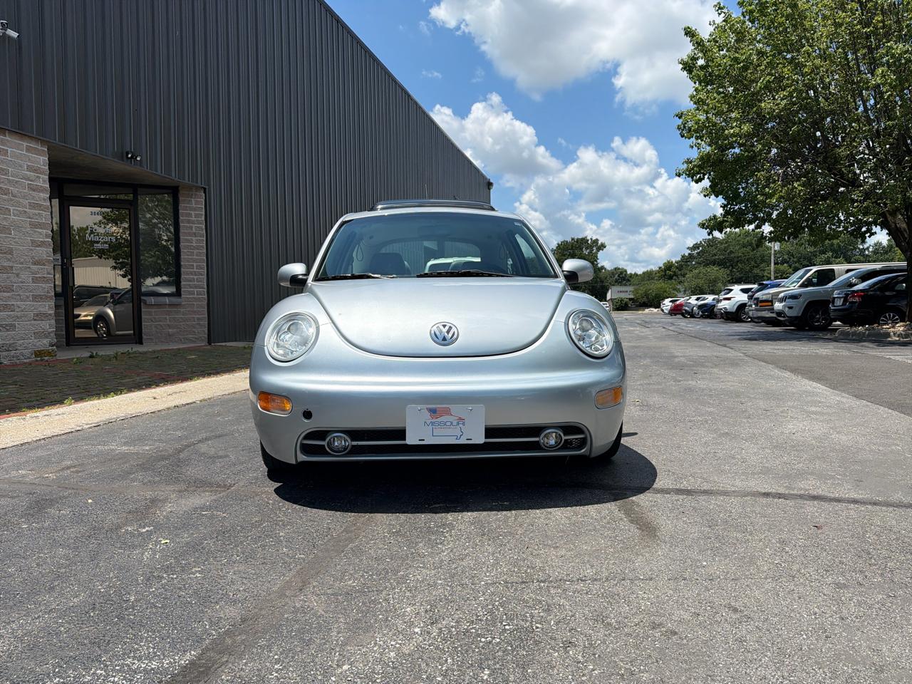 Volkswagen New Beetle GLS 2.0L 2003