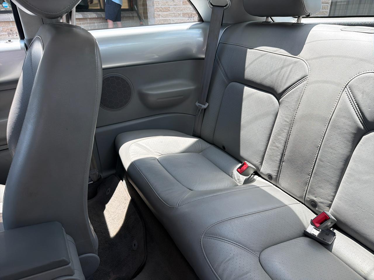 Volkswagen New Beetle GLS 2.0L 2003