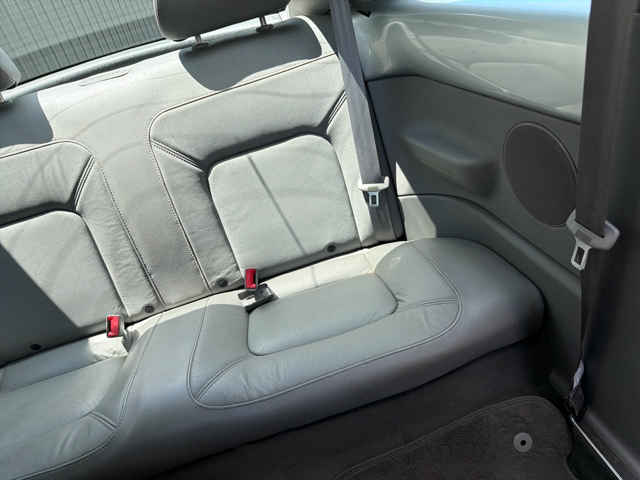 Volkswagen New Beetle GLS 2.0L 2003