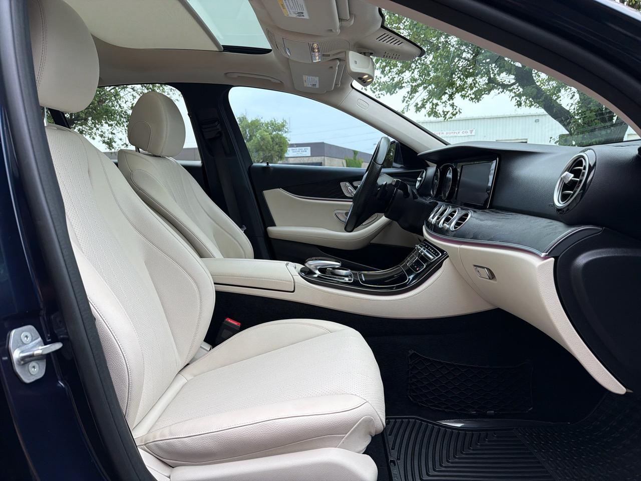 Mercedes-Benz E-Class E300 Luxury 4MATIC Sedan 2017