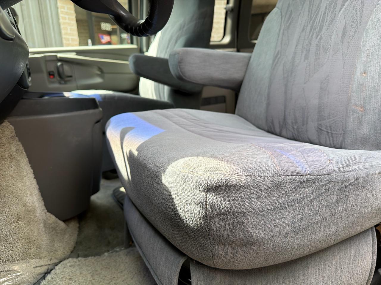 GMC Savana  2003