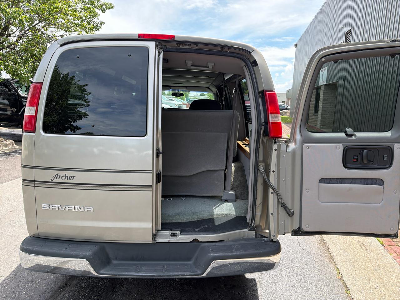 GMC Savana  2003