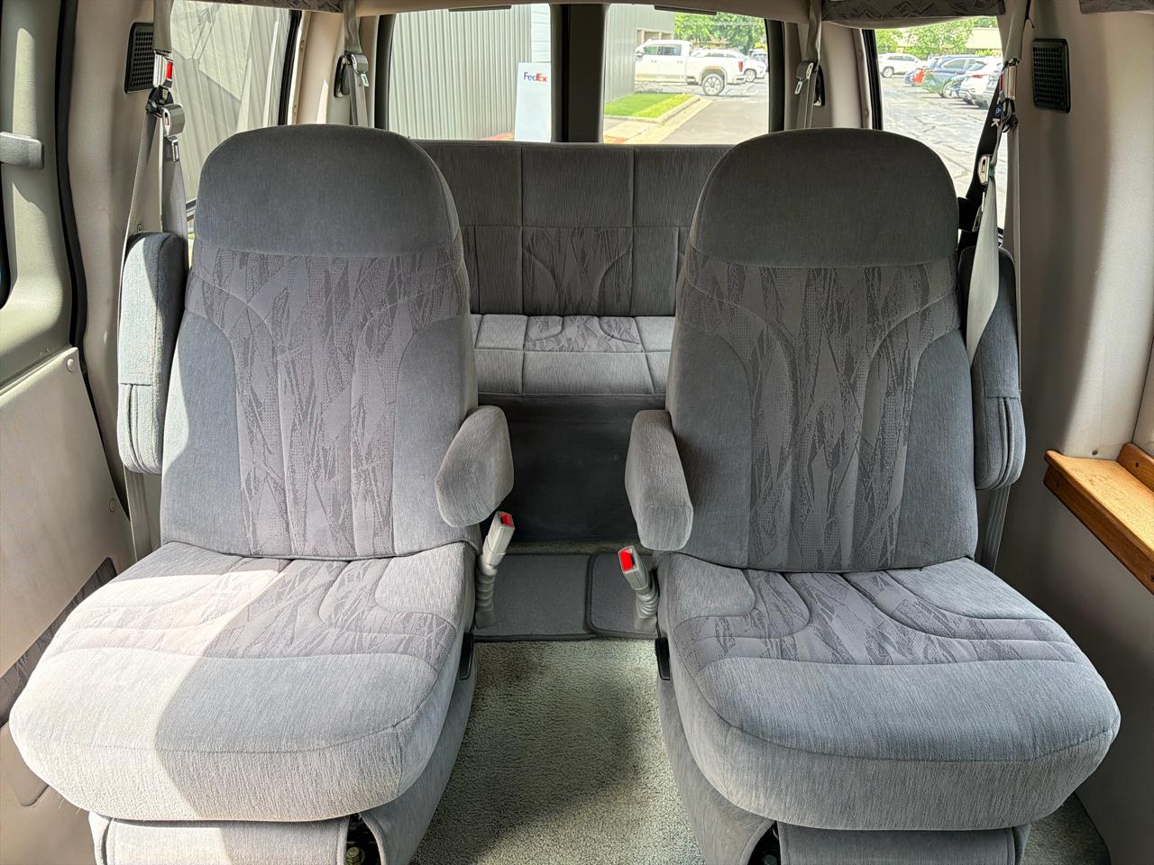 GMC Savana  2003