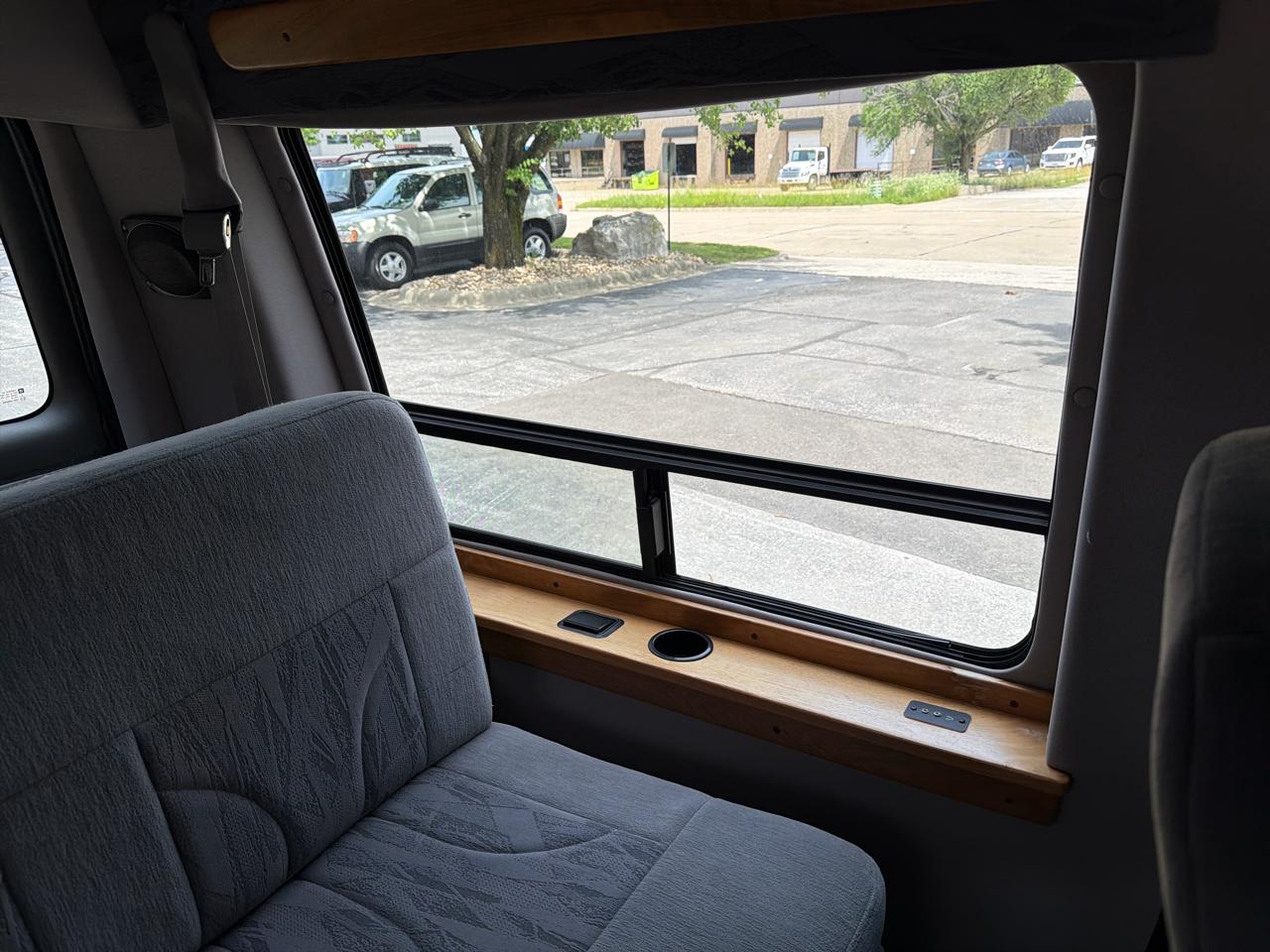 GMC Savana  2003