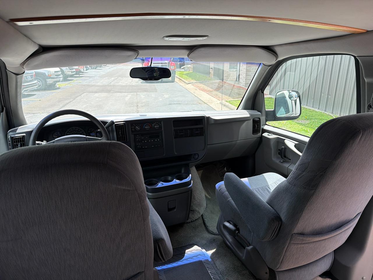 GMC Savana  2003