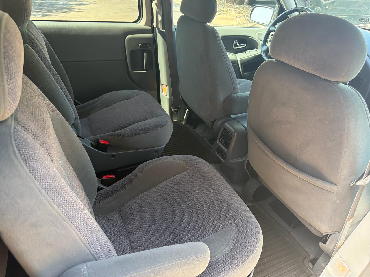 Nissan Quest SE 2001