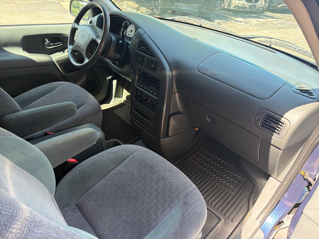 Nissan Quest SE 2001