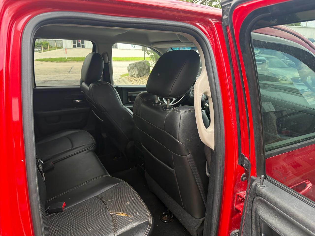 RAM 1500 Sport Quad Cab 4WD 2014