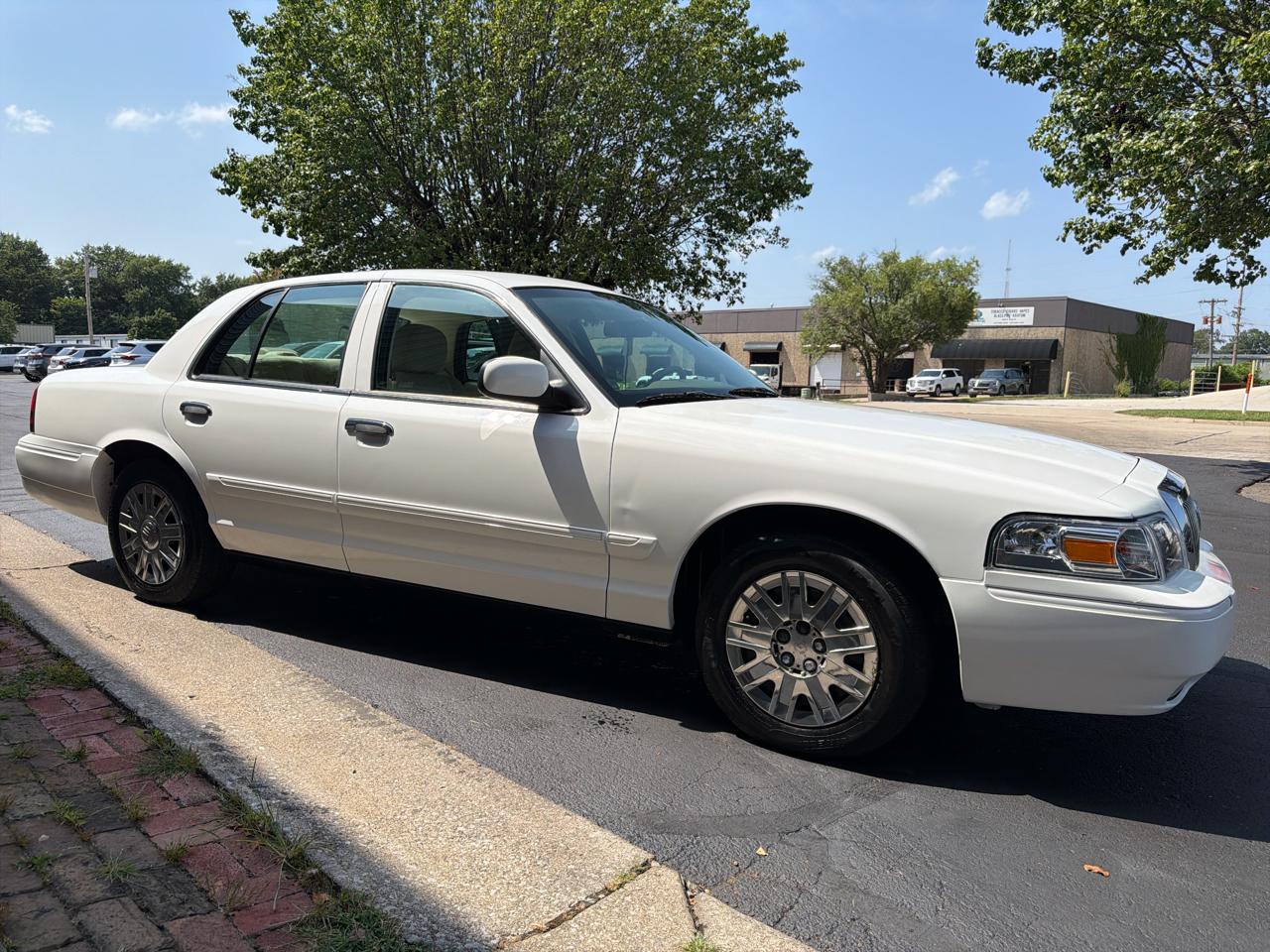 Mercury Grand Marquis GS 2008