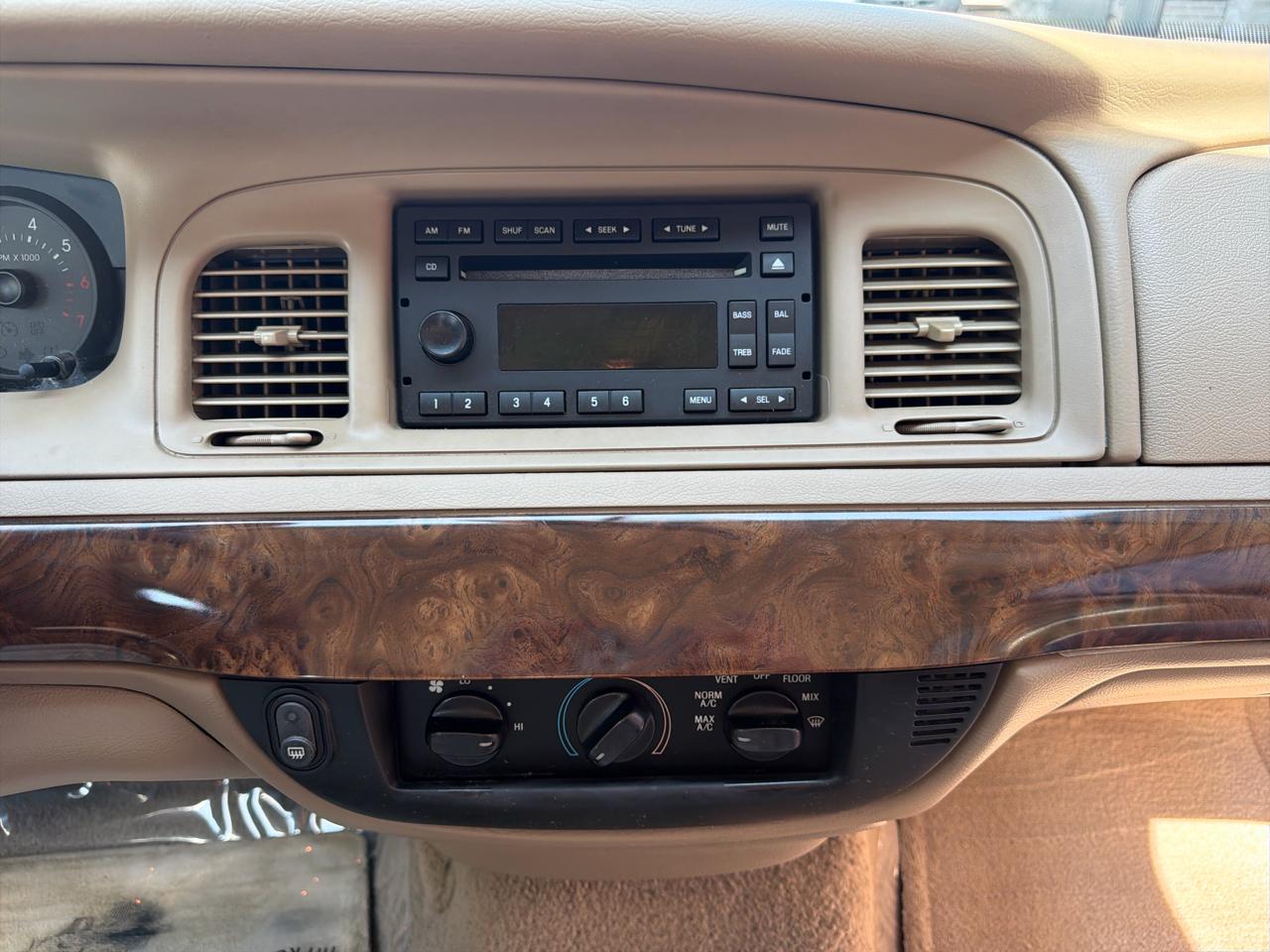 Mercury Grand Marquis GS 2008