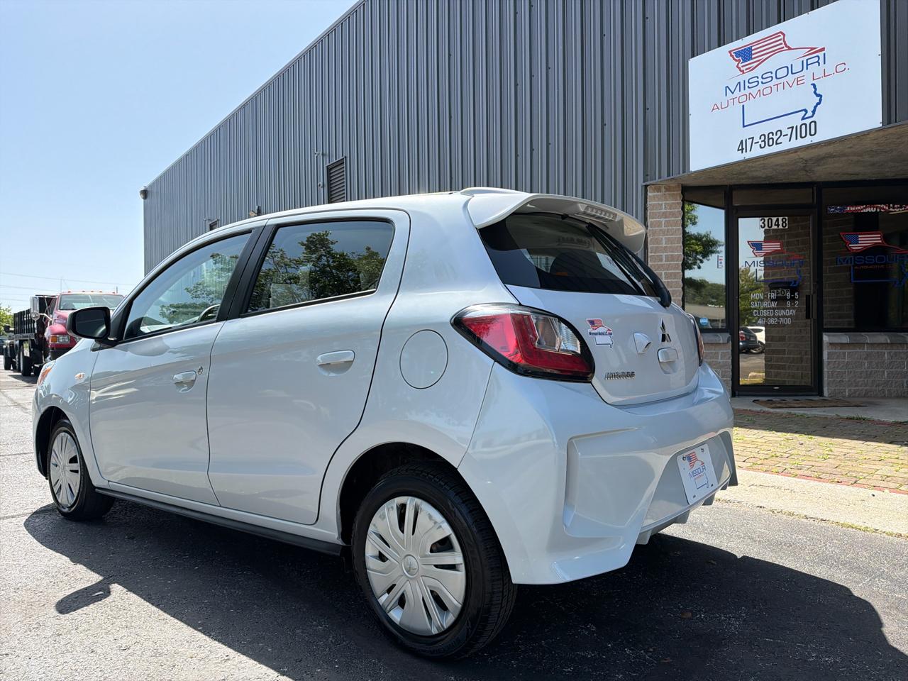 Mitsubishi Mirage ES 5M 2023