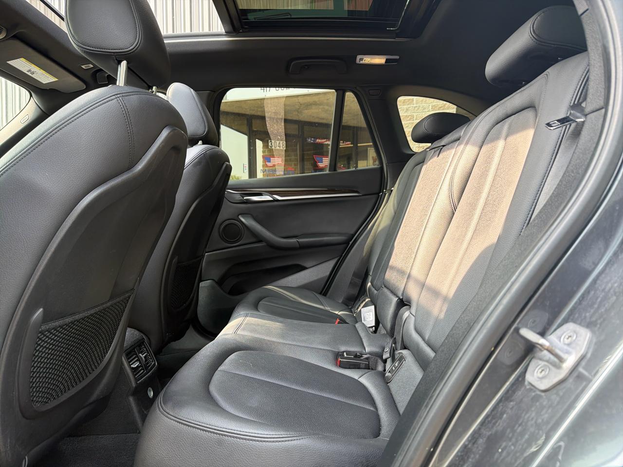 2016 BMW X1 28i - Photo 13