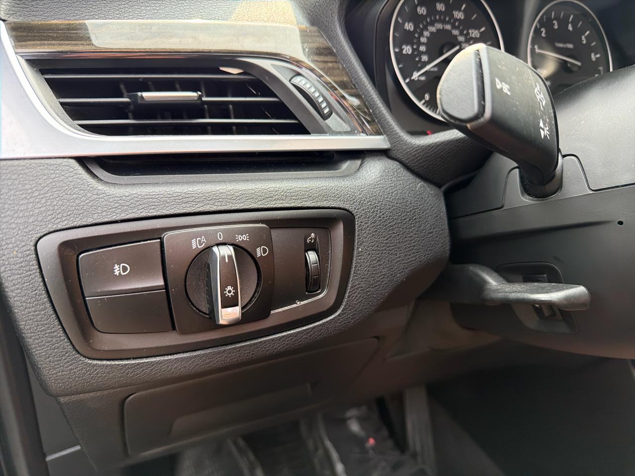 2016 BMW X1 28i - Photo 50