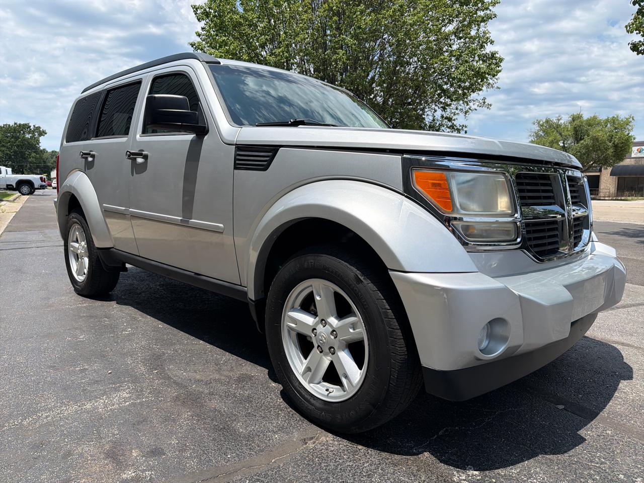 Dodge Nitro SXT 2WD 2008