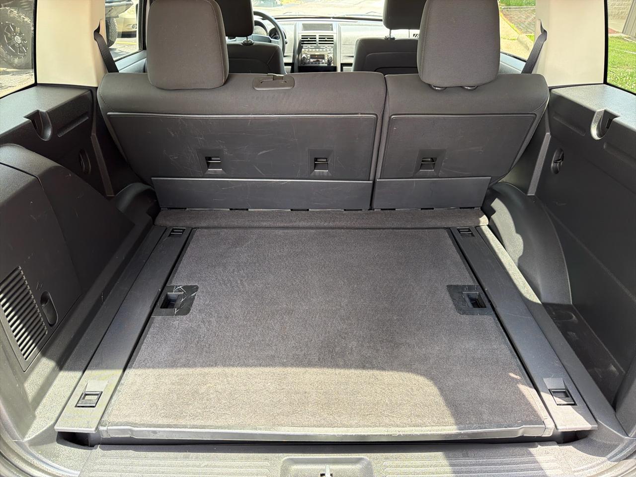 Dodge Nitro SXT 2WD 2008