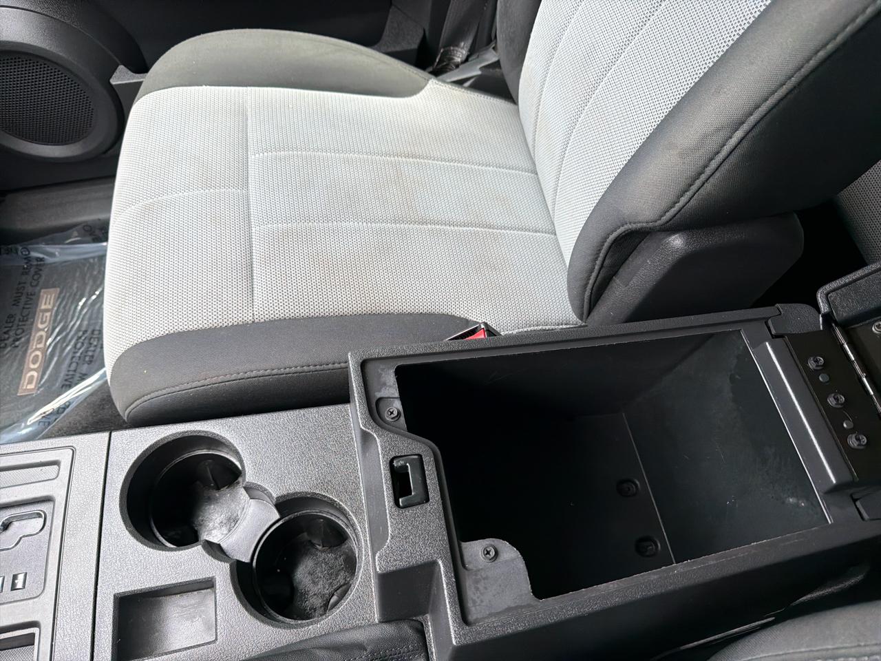 Dodge Nitro SXT 2WD 2008