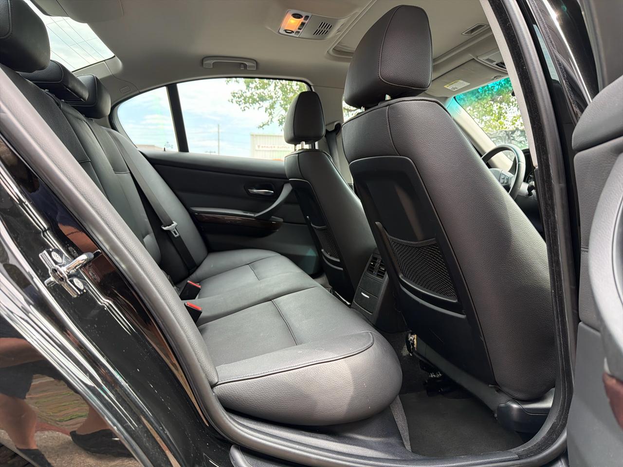 BMW 3-Series 325xi Sedan 2006