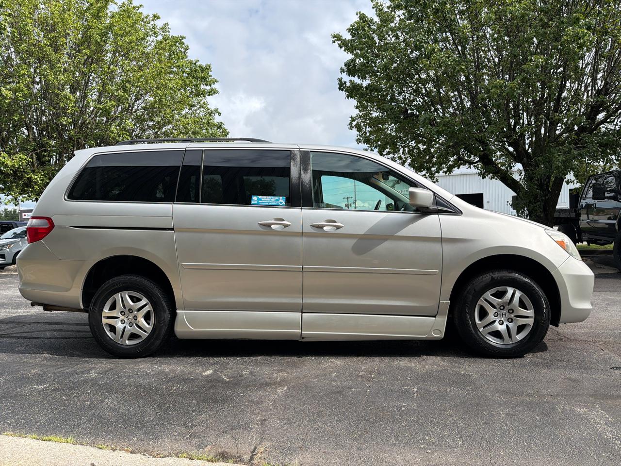 Honda Odyssey EX-L w/ DVD 2007