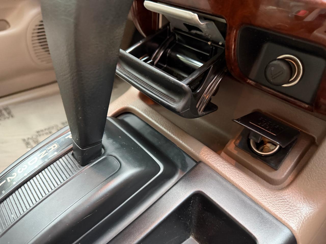 Isuzu Rodeo S V6 2WD 2001