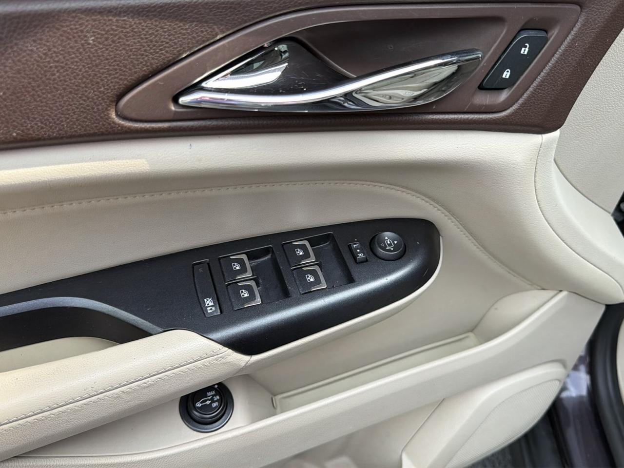 2015 Cadillac SRX Luxury Collection - Photo 16