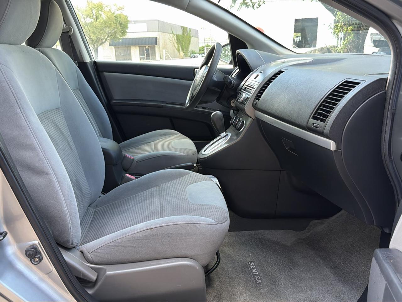 Nissan Sentra 2.0 2011