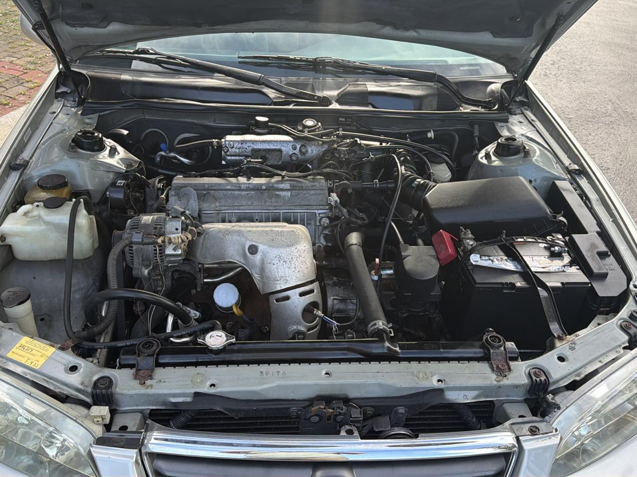 Toyota Camry CE 2000