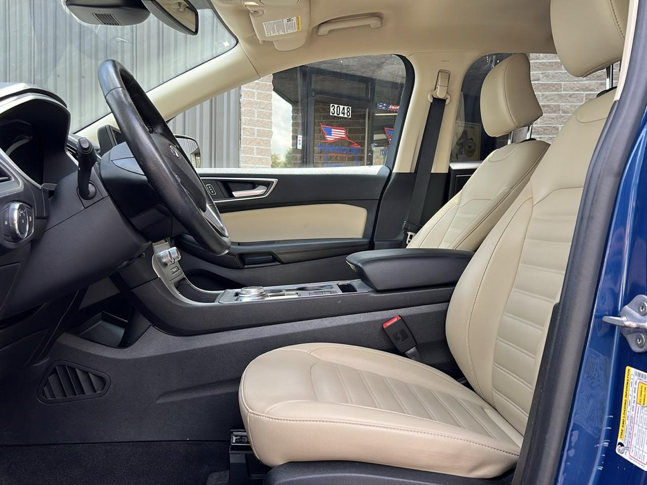 2021 Ford Edge SEL - Photo 9
