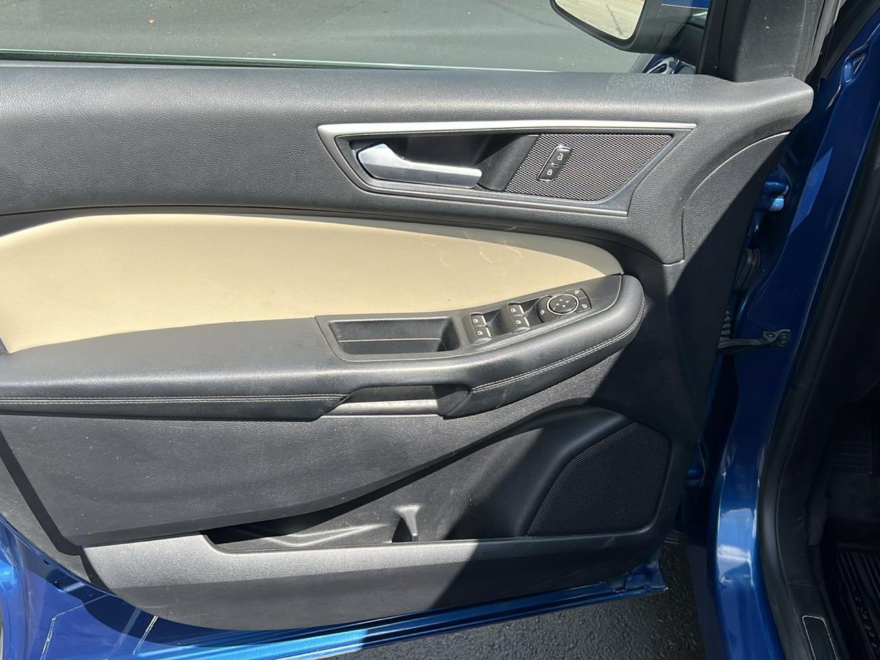 2021 Ford Edge SEL - Photo 11
