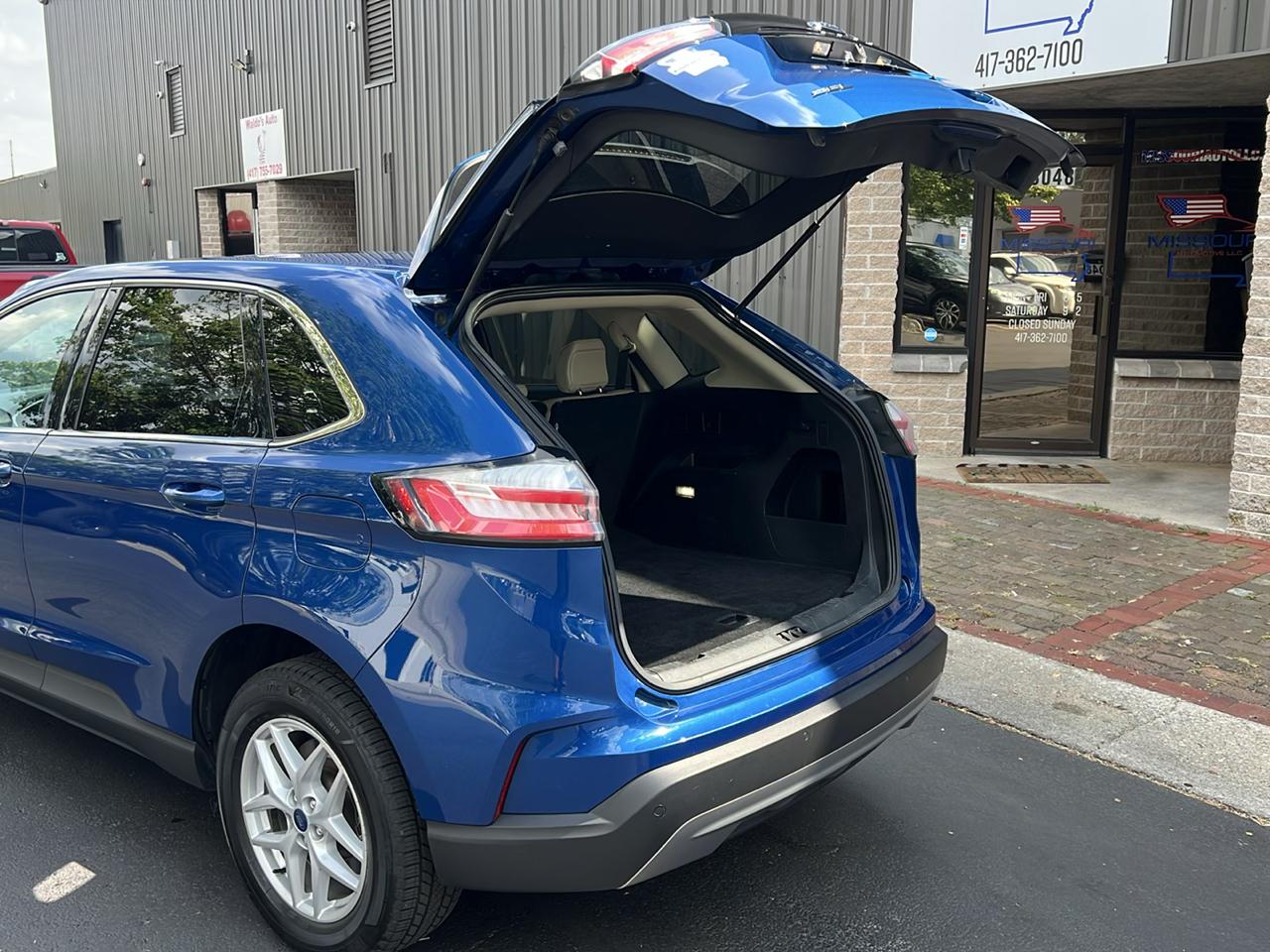 2021 Ford Edge SEL - Photo 18