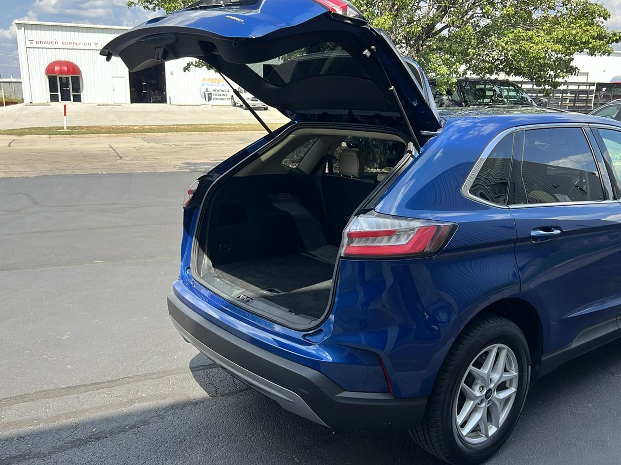 2021 Ford Edge SEL - Photo 20