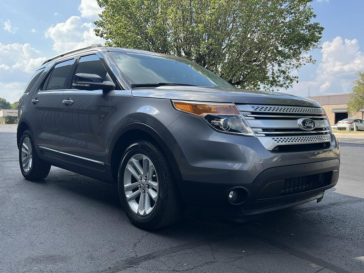 Ford Explorer XLT FWD 2014